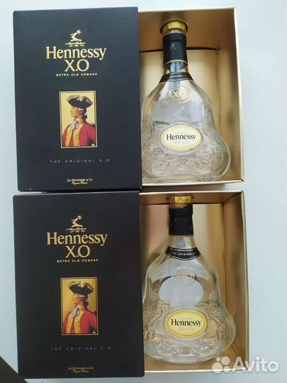 Бутылка из под коньяка Hennessy XO
