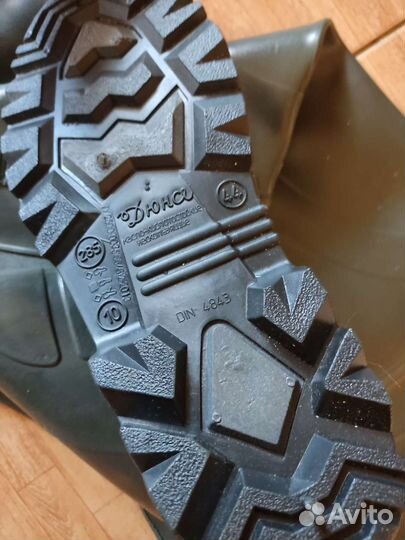 Сапоги болотники