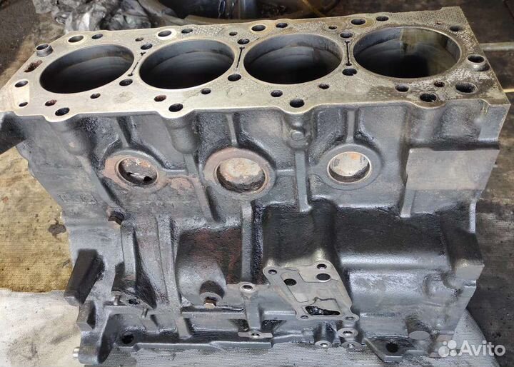 Блок двигателя d4bf оригинал Hyundai Starex H1