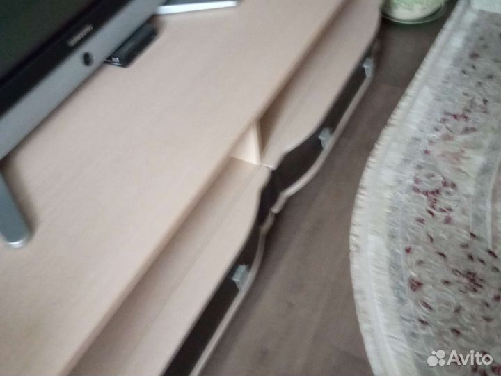 Тумба под телевизор