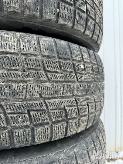 Yokohama Ice Guard IG30 215/65 R16 98Q