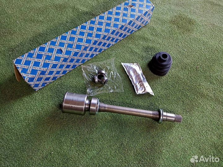 Шрус внутренний правый Toyota Camry XV40