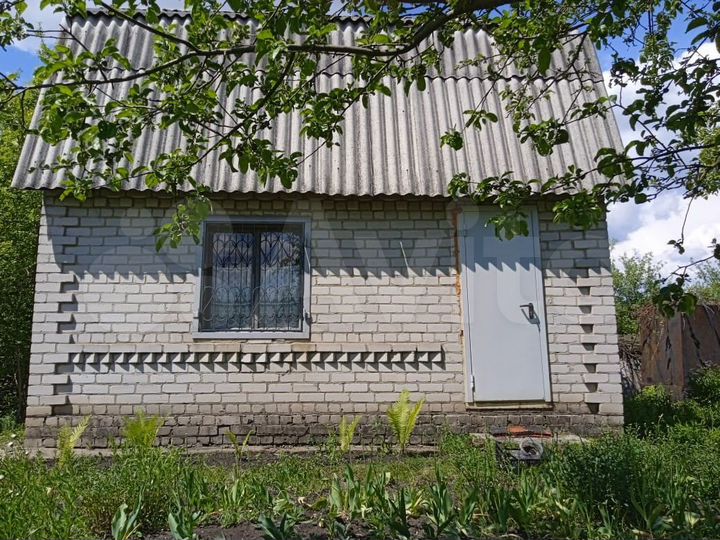 Дача 48 м² на участке 6 сот.