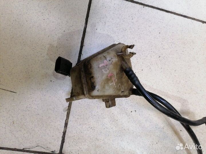 Бачок для тормозной жидкости Ford Focus 1