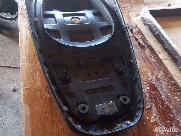 Продам запчасти от скутера торнадо