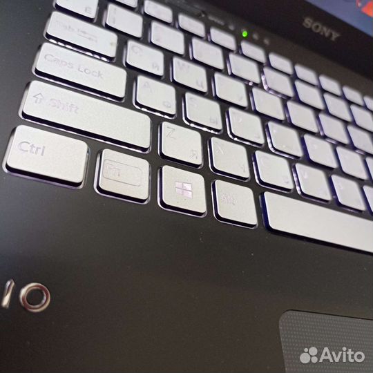 Sony 13.3/i5/ssd тонкий