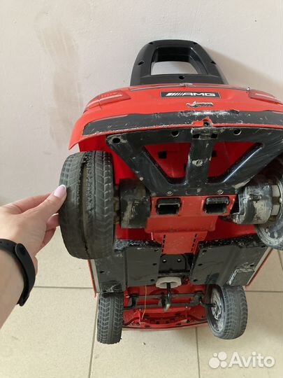 Детский электромобиль