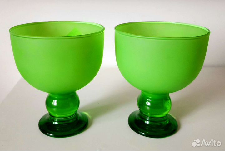 Бокалы креманки, стекло emerald green,Италия