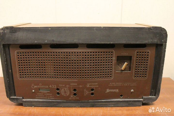 Ламповый приёмник Sonora Excellence 432 69
