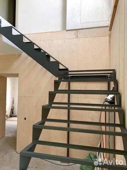 Облицовка бетонных лестниц