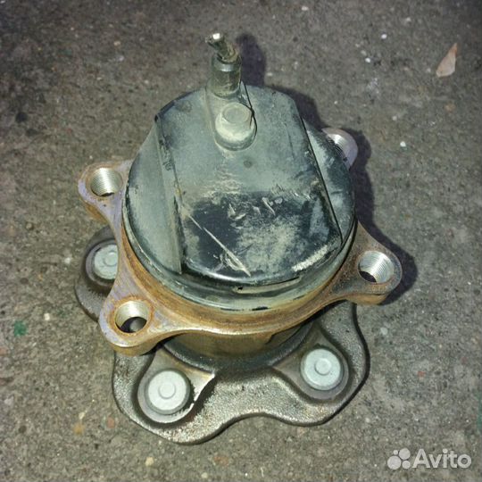 Ступица задняя ниссан кашкай j10 б.у