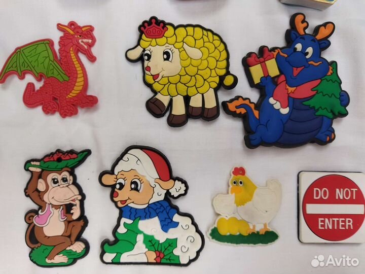 Магнитики на холодильник 13 штук