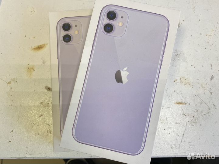 Коробка от iPhone 11