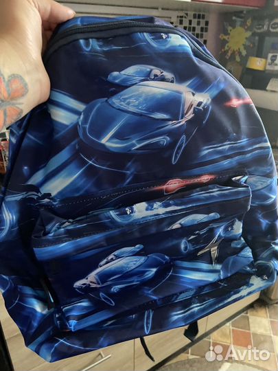 Школьный рюкзак