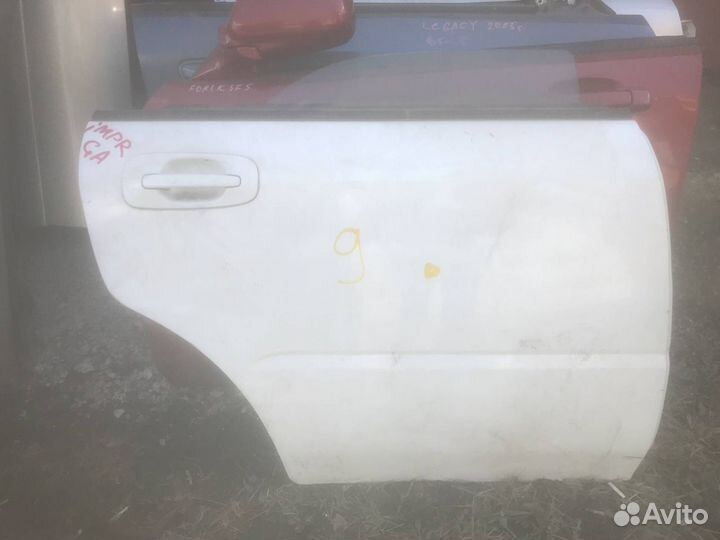 Дверь Subaru Impreza WRX GGA