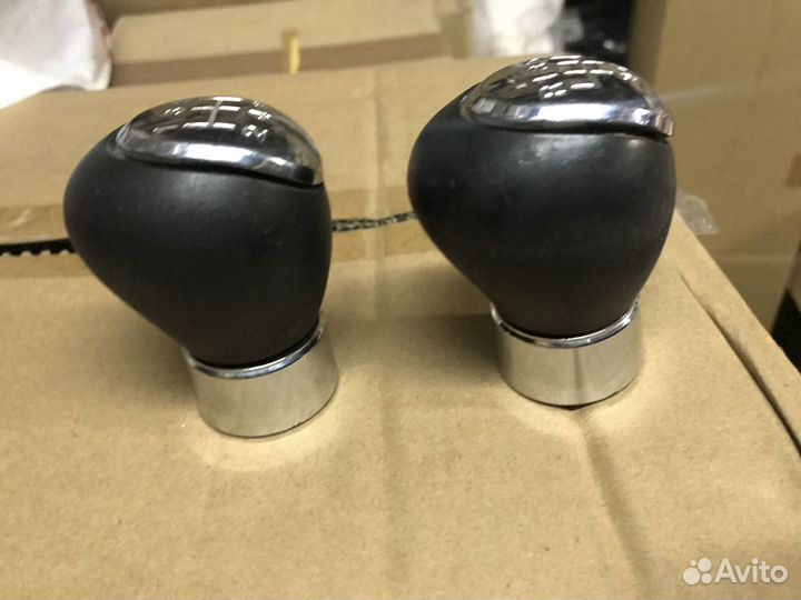 Ручка наболдажник рычаг переключение Mazda