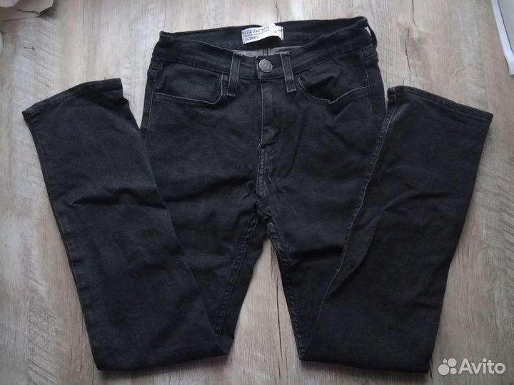 Джинсы для мальчика 9-10лет
