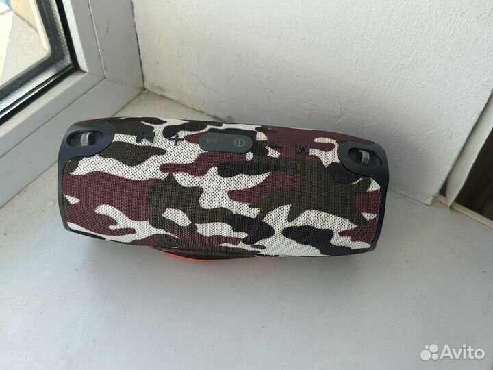 Блютуз колонка