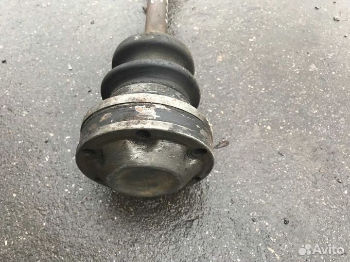 Привод задний приводной вал Mercedes Benz W124 E23