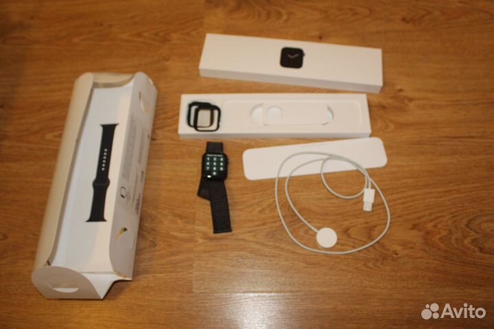 Apple Watch 6 44 mm