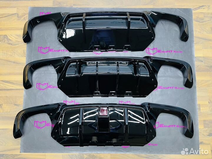 Диффузор BMW F10, на выбор, черный глянец