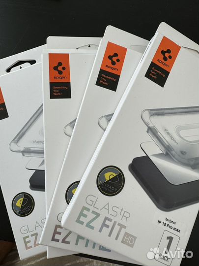 Защитное стекло iPhone 15 pro max