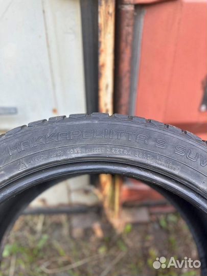 Nokian Tyres Hakkapeliitta 9 SUV 295/40 R21 111T