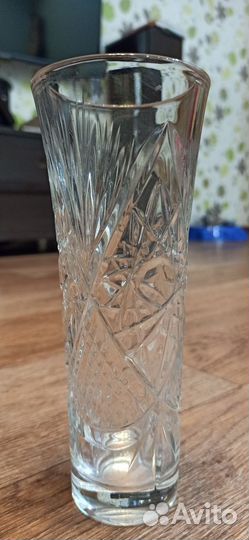 Хрустальная ваза