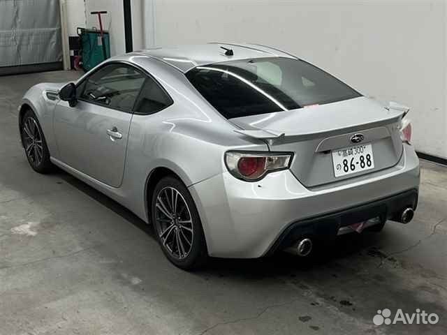 В разборе subaru BRZ 2013