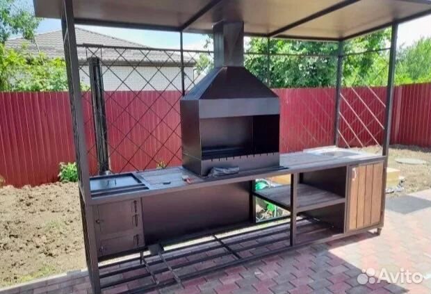 Мангал с вытяжкой
