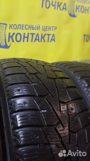 Roadstone WINGUARD Spike 215/55 R17