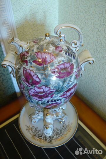 Самовар электрический модель N 3 (маки), фарфор