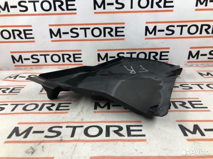 Водосток передний правый Mercedes-Benz C-Class