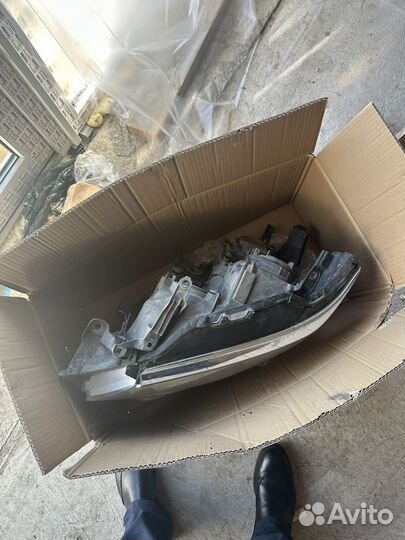 Фары на toyota camry 55