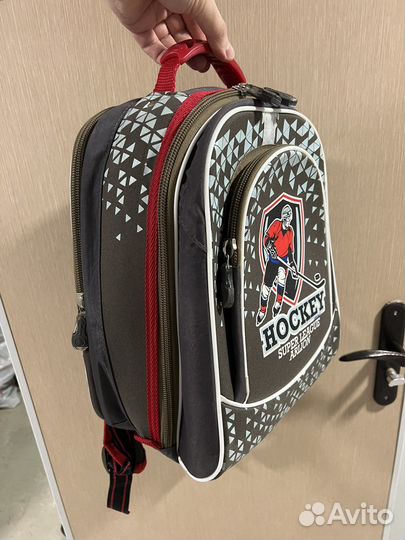 Школьный рюкзак