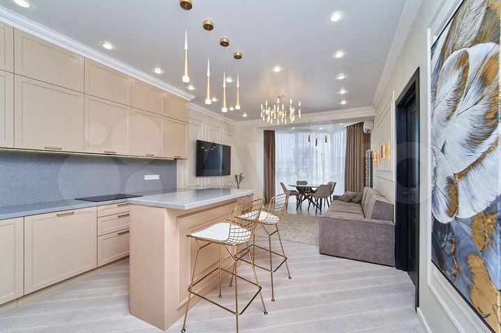 4-к. квартира, 129 м², 15/25 эт.