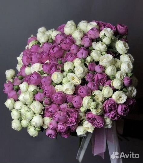 Пионовидные розы букет