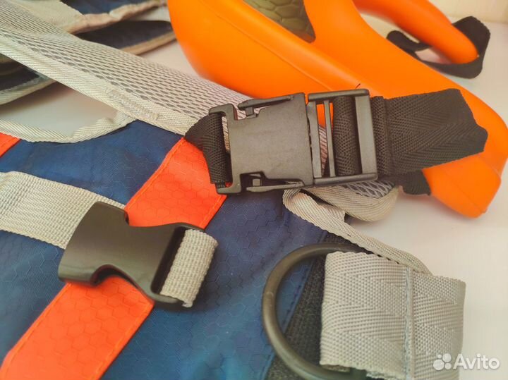 Сидение-переноска для малыша