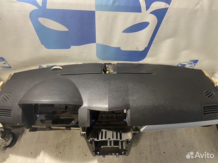 Торпедо Opel Astra H