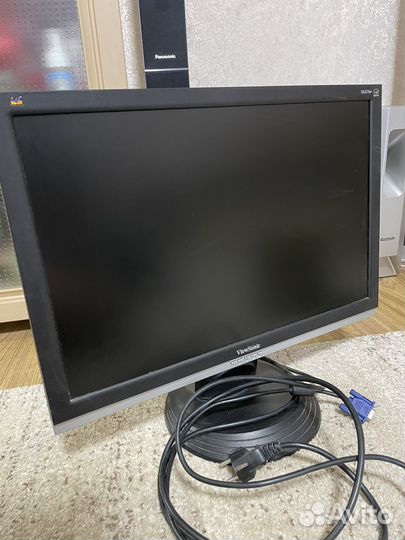 Монитор Viewsonic 22
