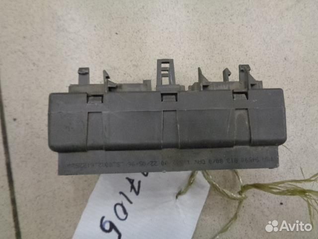 Блок предохранителей салонный Peugeot 406 1995-20