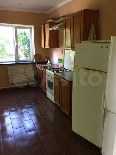 Дом 200 м² на участке 7 сот.