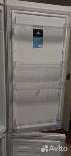 Холодильник Beko rcsk 310M20W