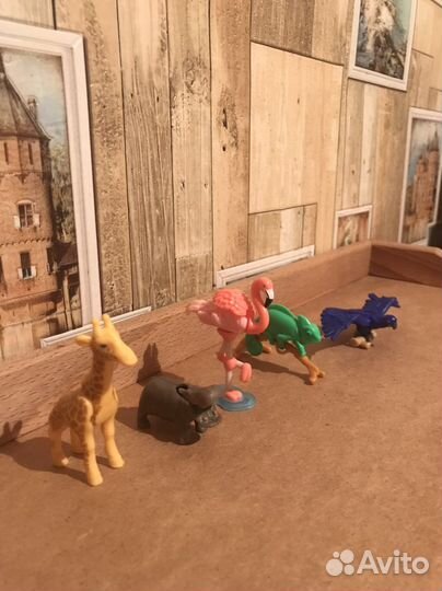 Все что на фото фигурки natoons из киндер сюрприза