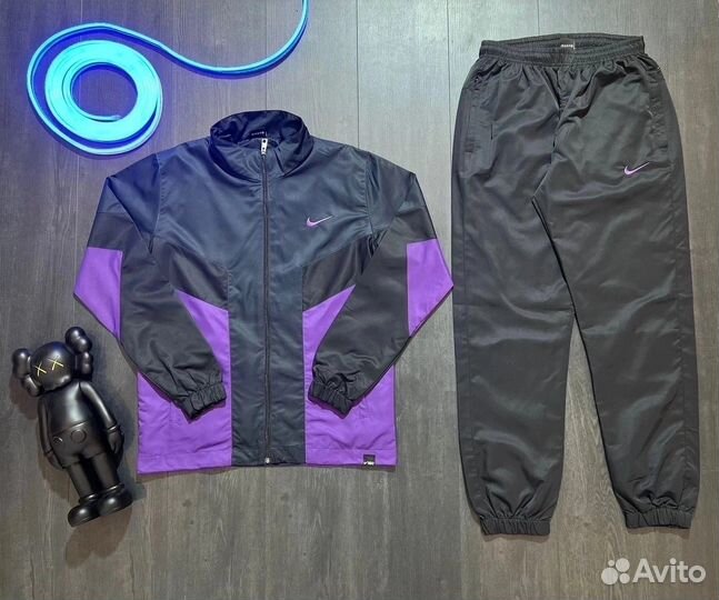 Плащевный костюм Nike