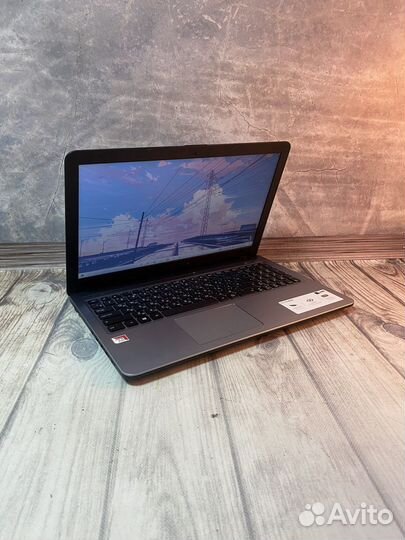 Ноутбук как новый Asus 8gb