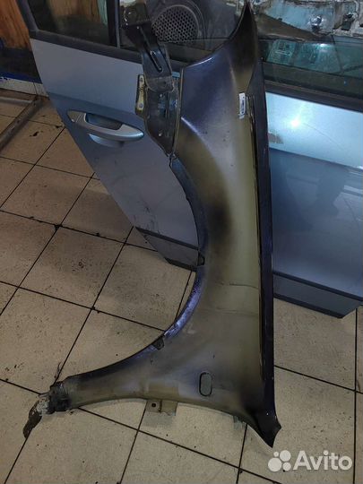 Крыло Фольксваген Пассат В5+03год