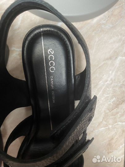 Босоножки сандалии Ecco