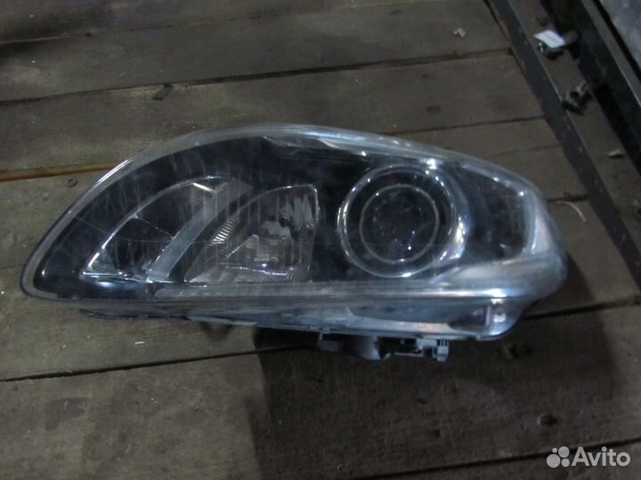 Фара передняя левая Volvo S60 2 Restail
