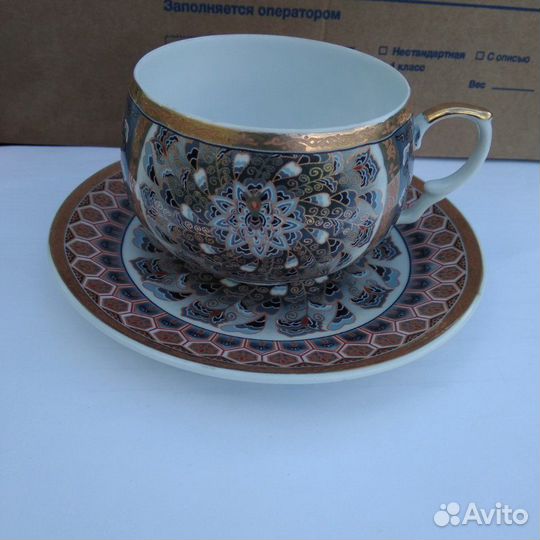 Чашка, фарфор